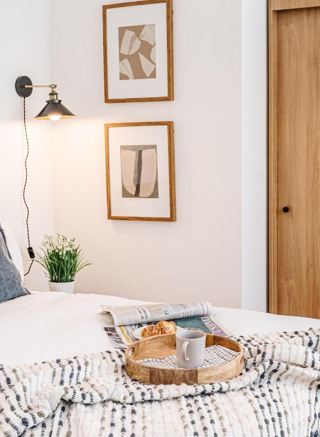 Royal House Stylish Apartments - Честер Экстерьер фото